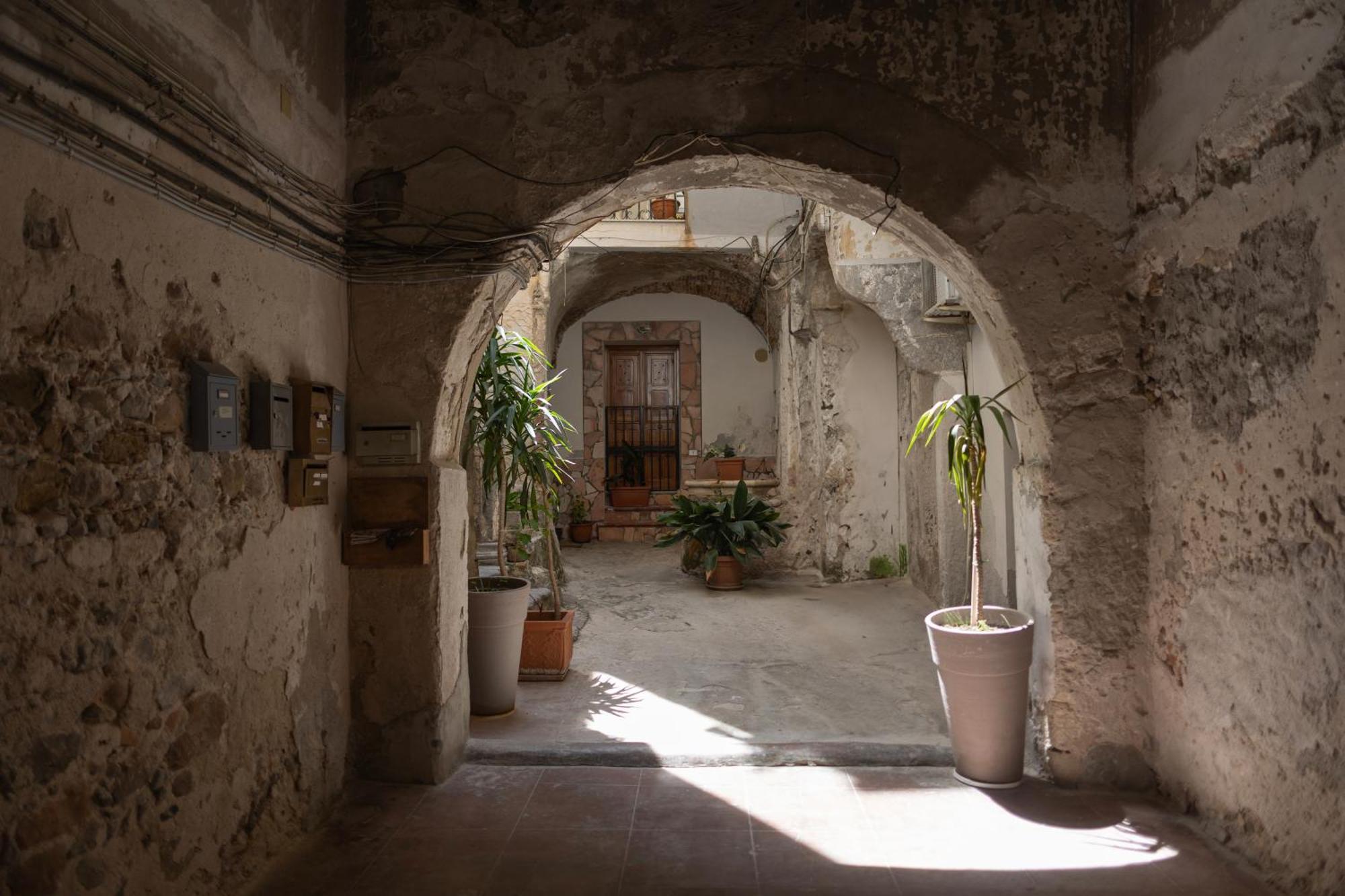 Cortile Gioeni Apartment Cefalù Zewnętrze zdjęcie